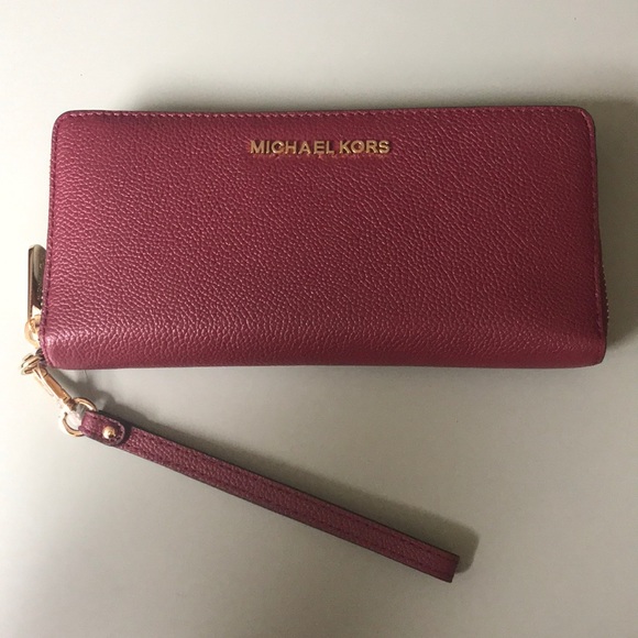 mk wristlet wallet